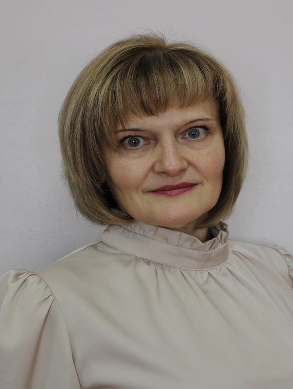 Попова Любовь Федоровна.
